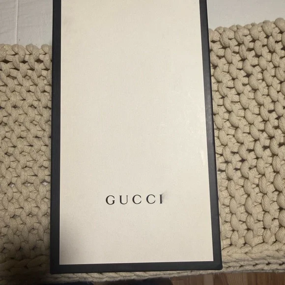 Gucci - Future - White Flip Flops